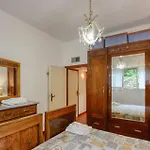 1 Bedroom Awesome In San Saturnino
