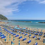 Appartement 1 Bedroom Awesome In San Saturnino *