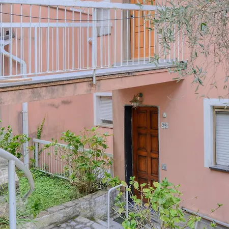1 Bedroom Awesome In San Saturnino Lejlighed *