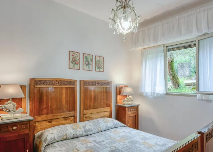 1 Bedroom Awesome In San Saturnino Bracco