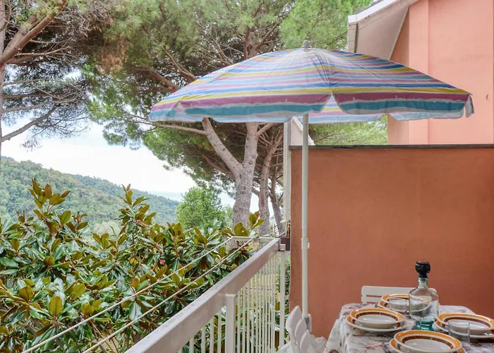 1 Bedroom Awesome In San Saturnino * Bracco